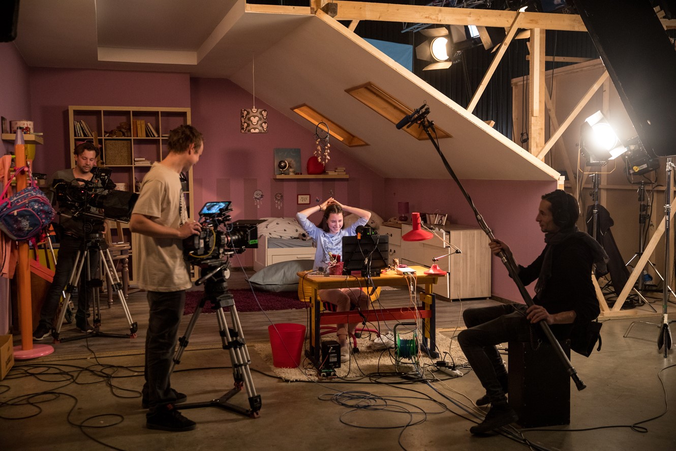 Natáčení filmu V síti s dospělými protagonistkami