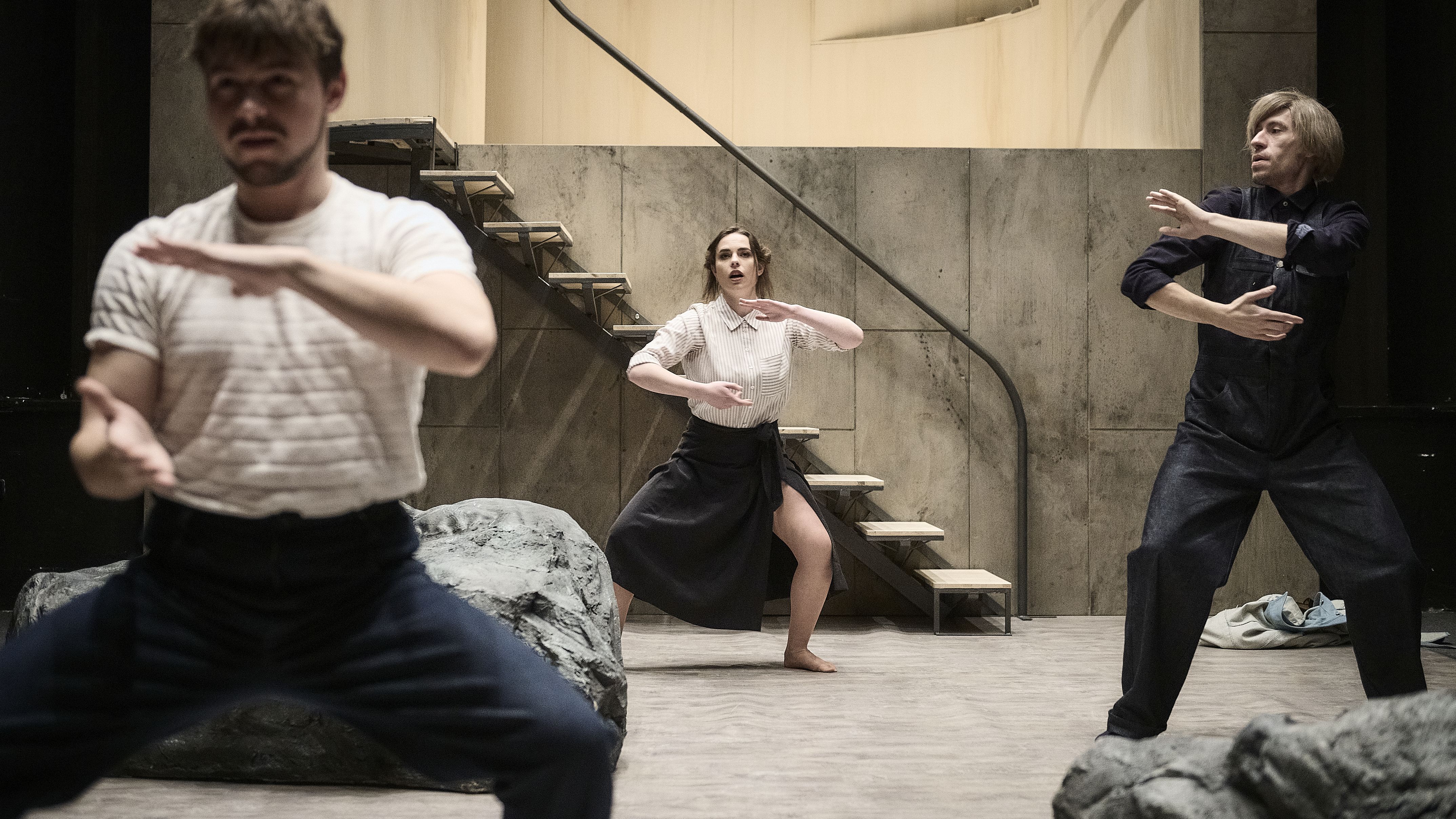 Vít Hofmann (Billing), Monika Tomková (Petra), Jáchym Kučera (Hovstad)
